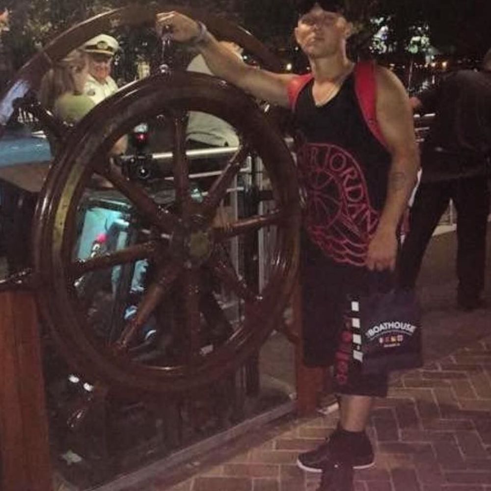 Meet your Posher, Vincent